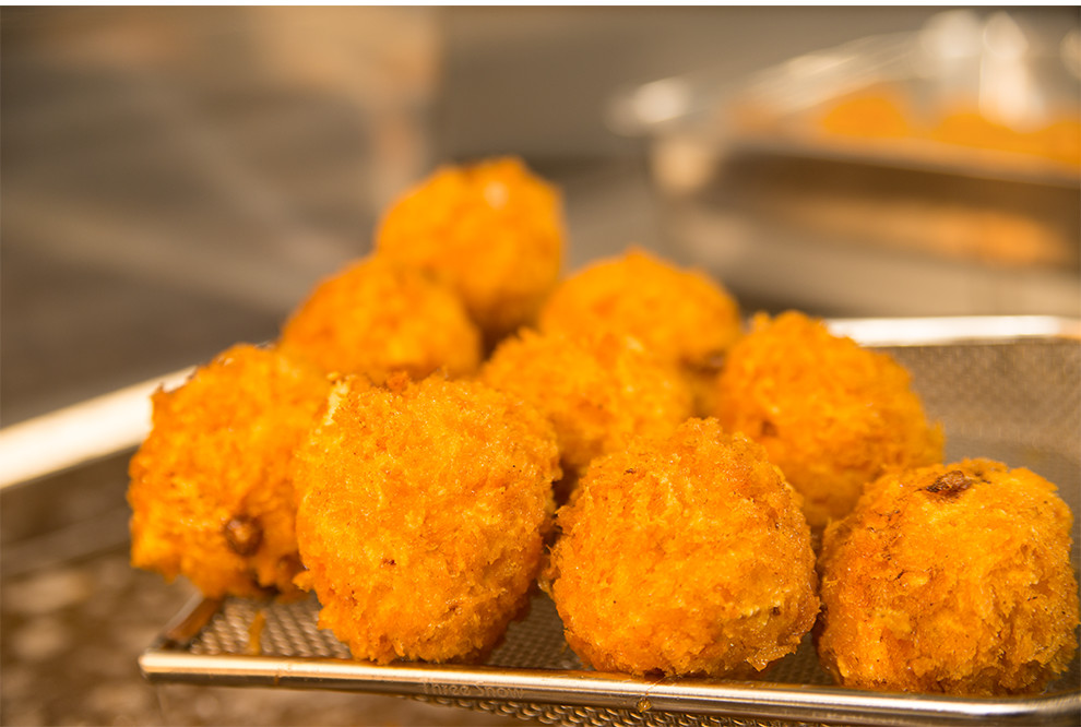 メンチカツ写真