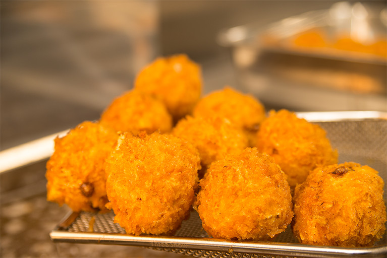 メンチカツ写真